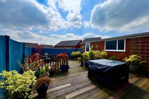 3 bedroom semi-detached house for sale, Padstow Drive, Windle