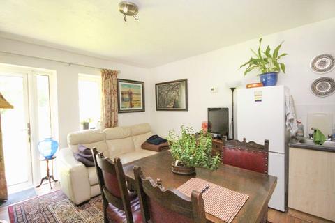 1 bedroom apartment to rent, Mount Lane, Bracknell RG12