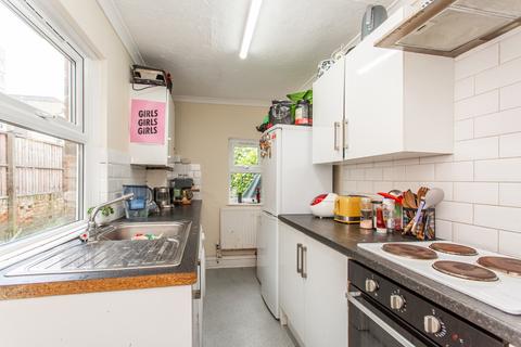 3 bedroom end of terrace house for sale, Antill Road, E3