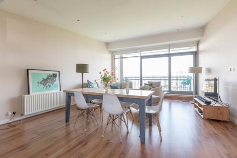 3 bedroom flat for sale, Western Harbour Terrace, Edinburgh EH6