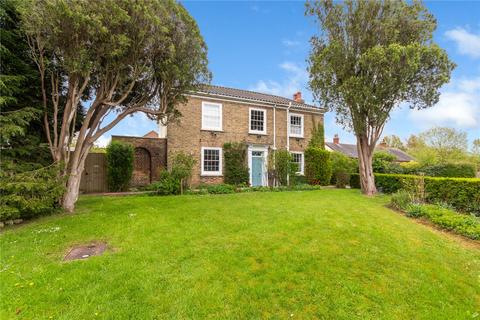 4 bedroom detached house for sale, Front Street, Ulceby, North Lincolnshire, DN39