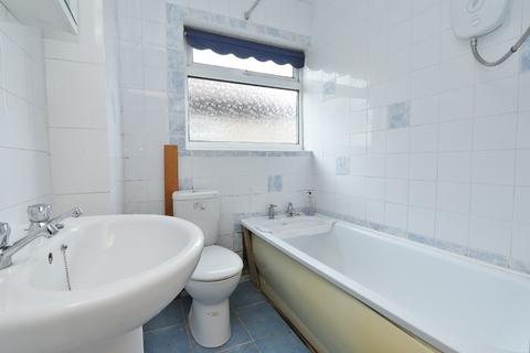 21a Erith Crescent, Romford, RM5 3JJ