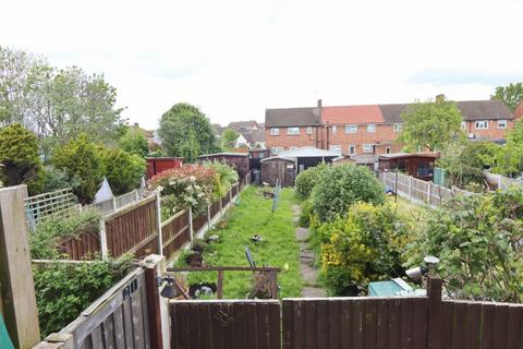 21a Erith Crescent, Romford, RM5 3JJ