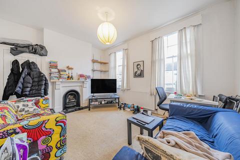 1 bedroom flat for sale, Cavendish Road, Balham
