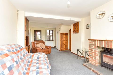 2 bedroom semi-detached house for sale, Halstow Lane, Upchurch, Sittingbourne, Kent
