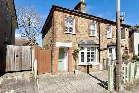 2 bedroom semi-detached house for sale, Bournehall Road, Bushey, WD23.