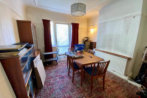 20 Ivanhoe Drive, Harrow, HA3 8QP