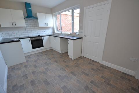 3 bedroom terraced house to rent, Luton Road , Hull HU5