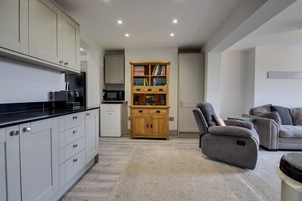 Breakfast Room