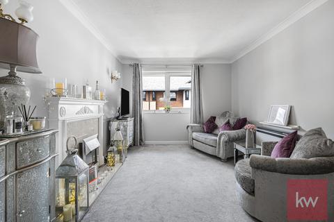 1 bedroom apartment for sale, Swanbrook Court, Bridge Avenue, Maidenhead, SL6