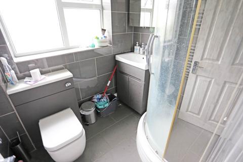 House share to rent, Howell Close, Chadwell Heath, Romford, RM6