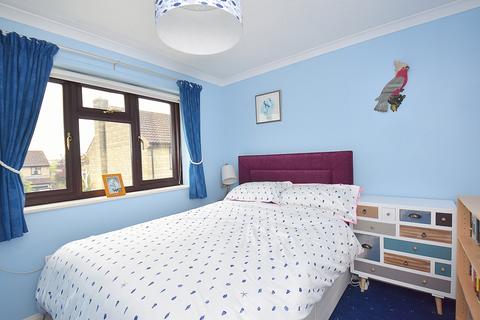 5 Blackmore Chase, Wincanton, BA9 9SB