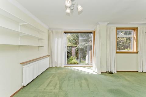 13 Cramond Vale, Edinburgh, EH4 6RB