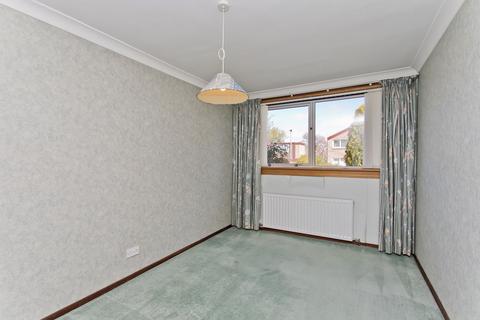 13 Cramond Vale, Edinburgh, EH4 6RB