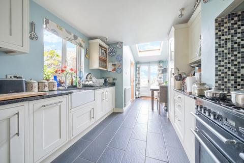 3 bedroom semi-detached house for sale, Ridgway Road, Farnham, GU9