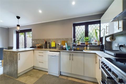 3 bedroom terraced house for sale, Climping Road, Ifield, Crawley, West Sussex, RH11