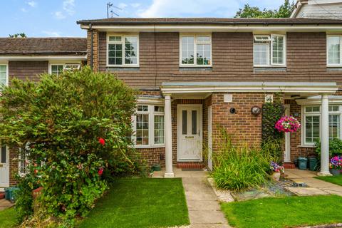 3 bedroom terraced house for sale, Marlborough Drive, Weybridge, Surrey