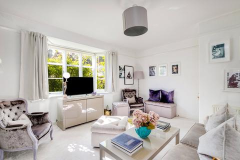 2 bedroom semi-detached house for sale, Hogarth Hill, London