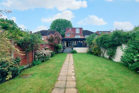 4 bedroom semi-detached house for sale, Carfax Road, Hayes, Greater London, UB3