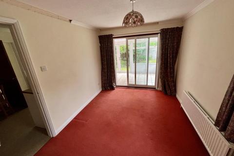 3 bedroom link detached house for sale, CONWAY DRIVE, THATCHAM RG18
