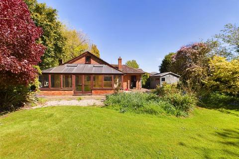 3 bedroom detached house for sale, Green End Road, Radnage