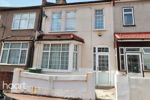 3 bedroom terraced house for sale, Northfield Road, London