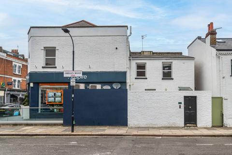 88a Orbain Road, London, SW6 7JY