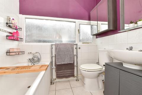 Flat 3, 12 Egmont Road, Sutton, SM2 5JN