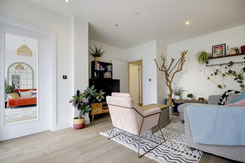 1 bedroom flat for sale, Centralis House, Lewisham SE13