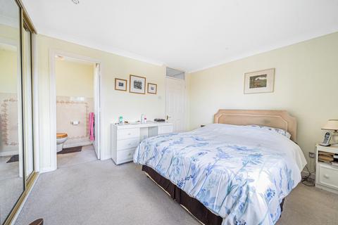10 Hazel Grove, Winchester, SO22 4PQ