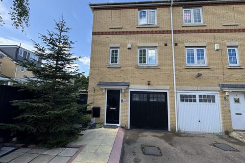 3 bedroom end of terrace house for sale, Barkway Drive, Orpington BR6