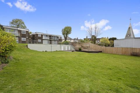 2 bedroom flat for sale, St Annes Gardens, Hassocks, West Sussex, BN6 8RA