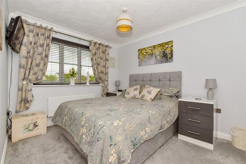 3 bedroom link detached house for sale, Guernsey Way, Kennington, Ashford, Kent