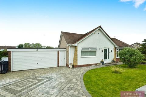 4 bedroom detached bungalow for sale, 2 Ffordd Aber, Rhuddlan, LL18 2SJ