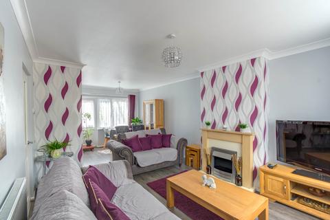 2 bedroom semi-detached house to rent, Greenslade Croft, Birmingham, West Midlands, B31
