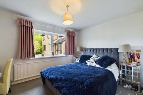 1 bedroom flat for sale, Pennycroft, Pixton Way, Forestdale, CR0 9LL