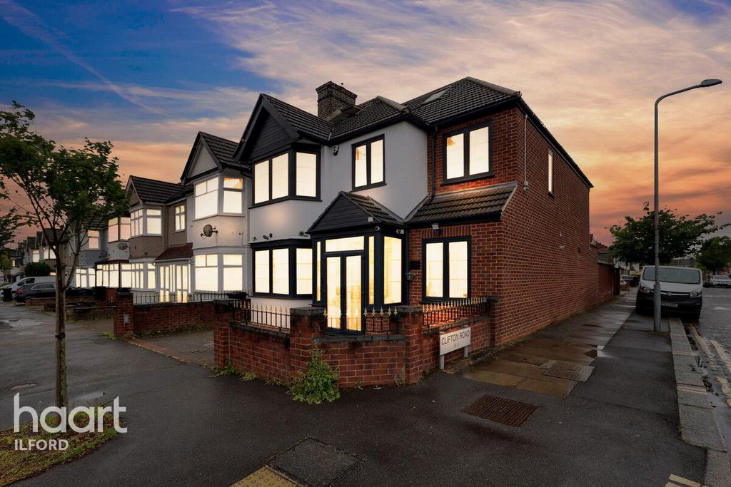 Lancing Road, Ilford 6 bed end of terrace house for sale £850,000
