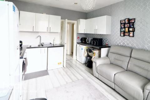 1 bedroom flat for sale, Milton Road, Weston-Super-Mare