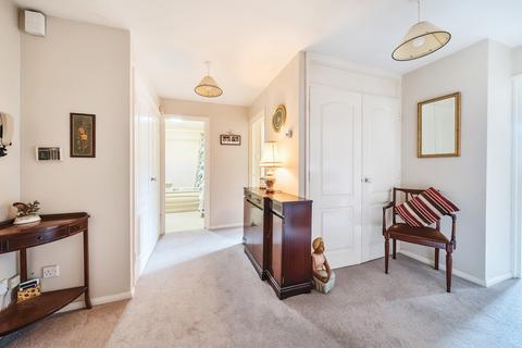 2 bedroom apartment for sale, Brackley Road, Beckenham