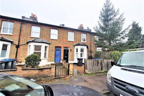 2 bedroom terraced house for sale, Grafton Road, New Malden, Surrey