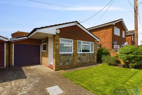 1 bedroom bungalow for sale, Borrett Avenue, Canvey Island, SS8