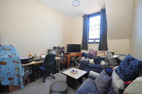 1 bedroom apartment to rent, Brandon Court Lawrence Road Southsea PO5 1PF