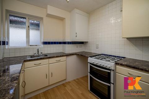 1 bedroom flat to rent, Litton Court, London Road HP10