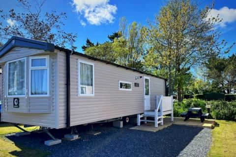 2 bedroom static caravan for sale, Two Bed Swift Loire (32x10) 2020 Silver Sands Holiday Park, Helston TR12