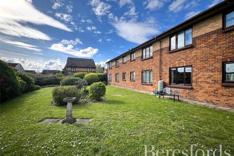 14 Berry Close, Hornchurch, RM12 6UB