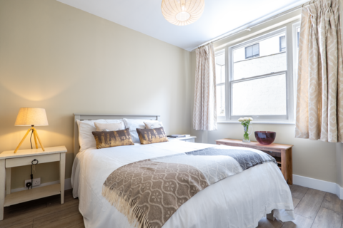 1 bedroom flat for sale, Stratford Road, Kensington, London, W8