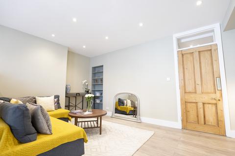 1 bedroom flat for sale, Stratford Road, Kensington, London, W8