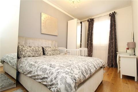 2 bedroom apartment to rent, Hathaway Road, Croydon, CR0