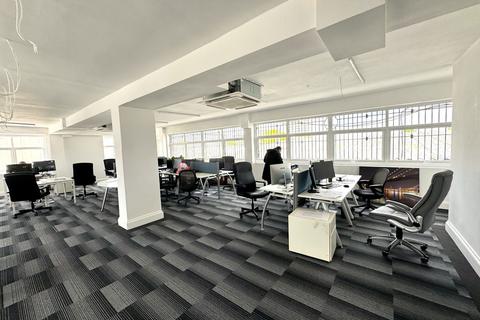 Office to rent, Western Avenue, London