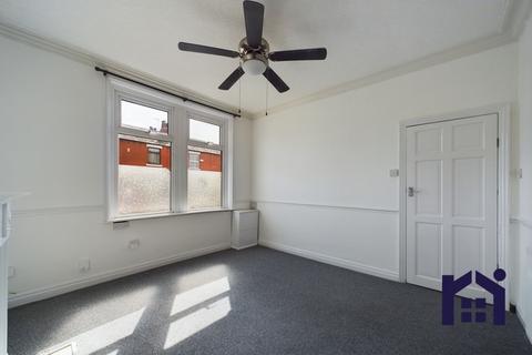 3 bedroom end of terrace house to rent, Hampden Road, Leyland, PR25 3SR
